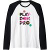 Play-Doh Squished Pro Center Bold Filled Logo Raglan Baseball Tee(Black/White)