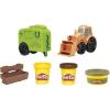 Play-Doh Wheels Tractor Farm Truck Toy for Kids 3 Years and Up with Horse Trailer Mold and 3 Cans of Non-Toxic Modeling Compound